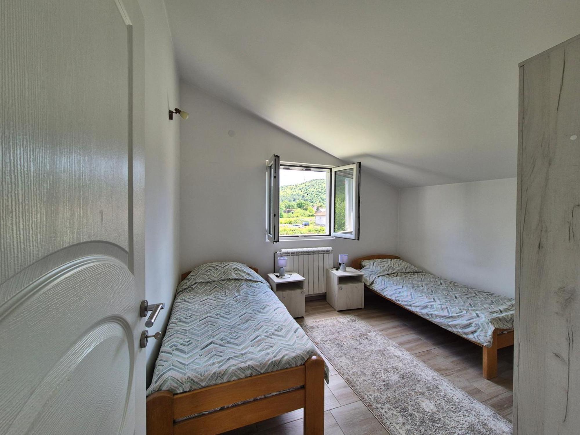 Apartamento Cozy, Fully Equipped, Free Parking&Wifi, Quiet, 2Bd Podgorica Exterior foto